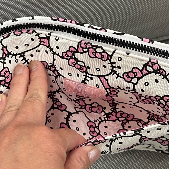 hello kitty bag - Picture 3 of 6